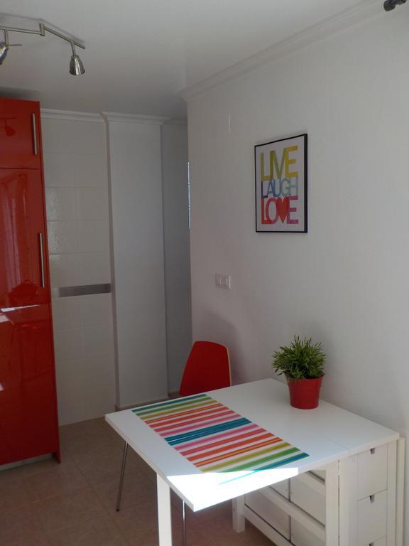 شقة Attic At 91 Pinoso المظهر الخارجي الصورة